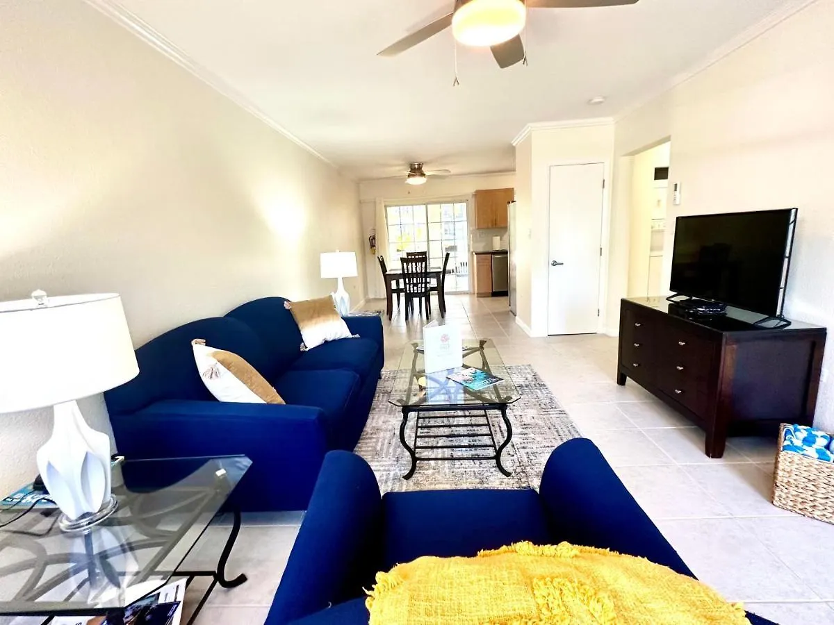 Σπίτι διακοπών Snug Harbour View Condo #5 Τζώρτζταουν