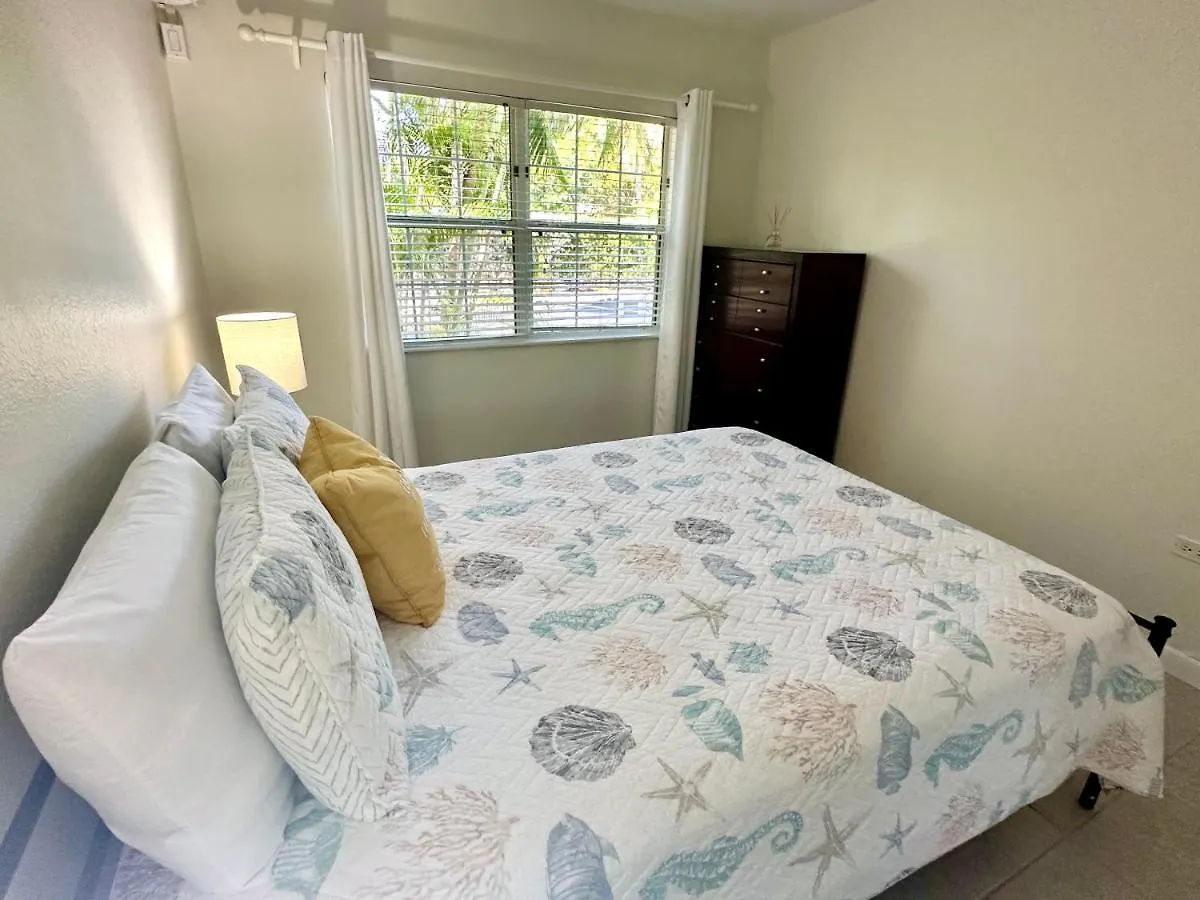 Snug Harbour View Condo #5 Τζώρτζταουν Σπίτι διακοπών